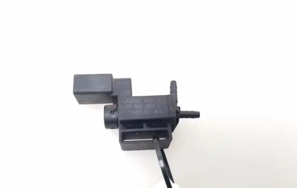 Audi A6 S6 C5 4B Turbo solenoid valve 037906283C