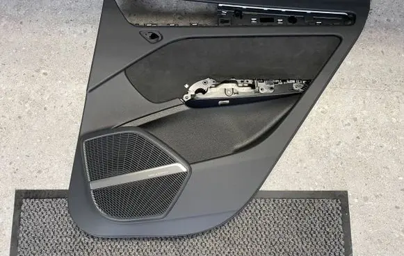 Audi Q5 SQ5 Coupe rear side trim panel 80A867304AM 20201005 21115344768650