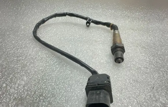 Audi Q7 4L Lambda probe sensor 059906262B