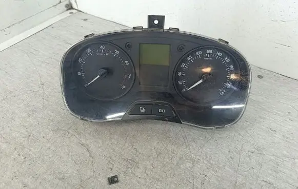 Skoda Fabia Mk2 (5J) Speedometer (instrument cluster) 5J0920800EVDO
