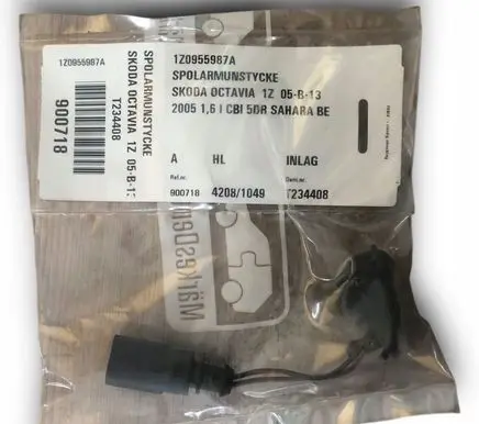 Skoda Octavia Mk2 (1Z) Windshield washer spray nozzle 1Z0955987A