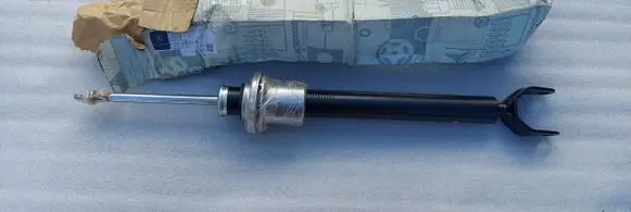 Mercedes-Benz E W211 Front shock absorber with coil spring A2113239100