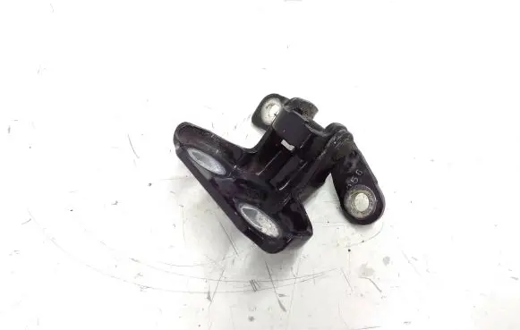 Cadillac CTS Rear door upper hinge 047214808 A048445