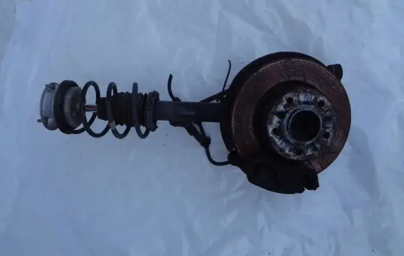 BMW 1 E81 E87 Front wheel hub spindle knuckle