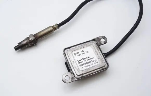 BMW 1 E81 E87 Lambda probe sensor 758713002 7587130 5WK96621G