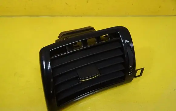 Peugeot 407 Dashboard side air vent grill/cover trim 9644589577