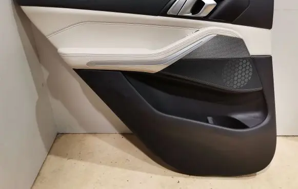 BMW X5 G05 Rear door card panel trim 1060348380