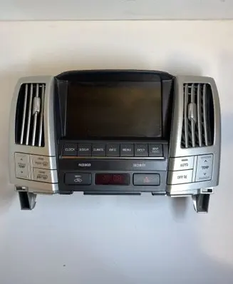 Lexus RX 450H Radio/CD/DVD/GPS head unit 8611048210