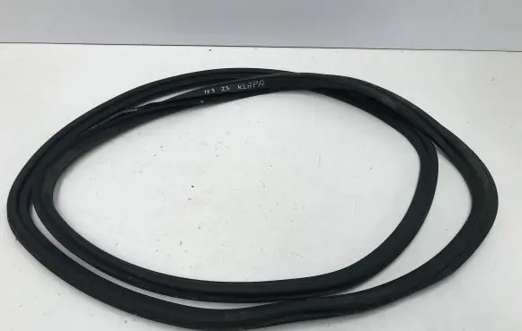 BMW iX3 Trunk rubber seal (body) 7397317