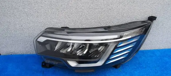 Renault Trafic III (X82) Headlight/headlamp 260601790R
