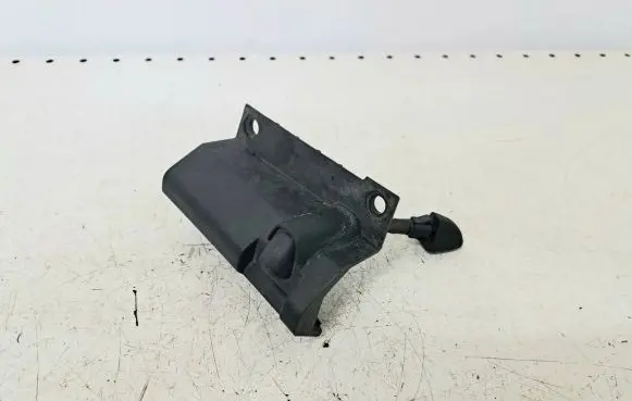 Honda Accord Windshield washer spray nozzle 