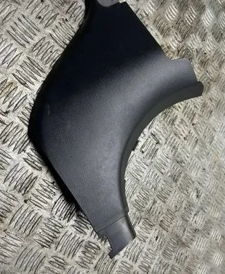 Mazda 3 III Other sill/pillar trim element BJS768370