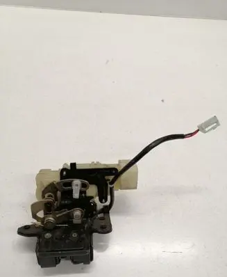 Mazda Premacy Tailgate/trunk/boot lock/catch/latch 010731