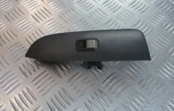 Honda CR-V Electric window control switch
