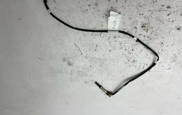 Volkswagen Golf VII Exhaust gas temperature sensor 04L906088K