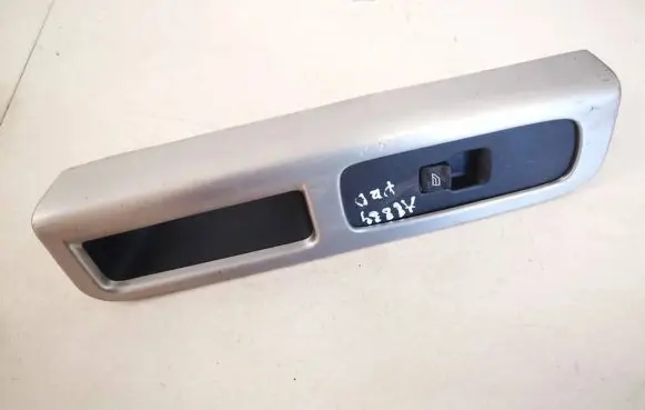 Volvo V50 Electric window control switch 8663815