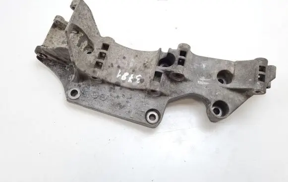 Generator/alternator bracket