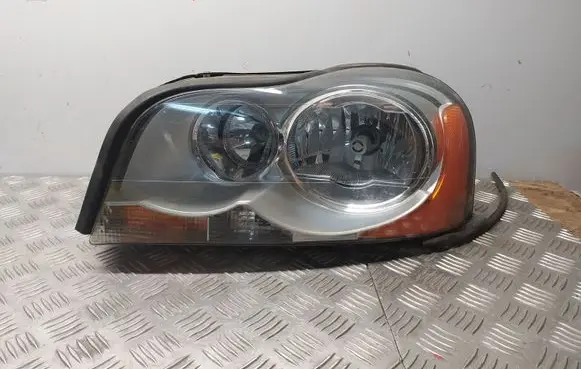 Volvo XC90 Headlight/headlamp 31111190