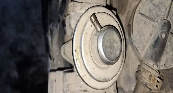 Skoda Roomster (5J) EGR valve 045131501K