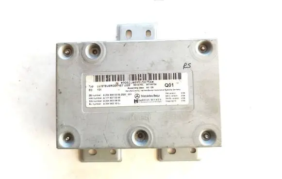 Mercedes-Benz C W204 GPS navigation control unit/module A1718270345 A2049020900 A2049000300