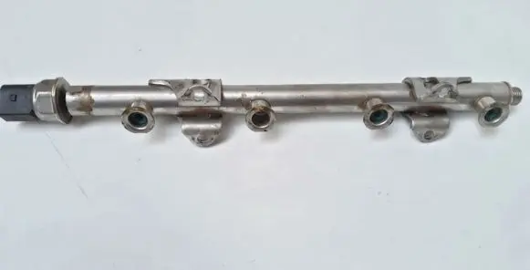 Volkswagen Golf VII Fuel main line pipe 04E133320D 1713621154