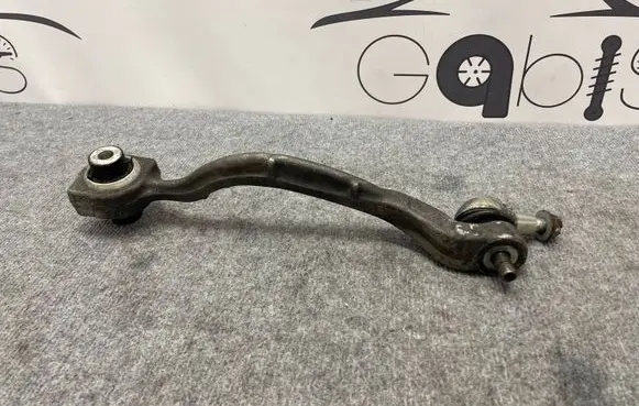 Mercedes-Benz CLS C218 X218 Front lower control arm/wishbone 21203