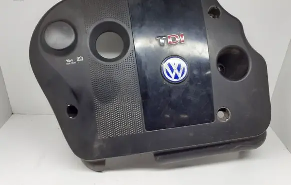 Volkswagen PASSAT B5 Engine cover (trim) 038103925AP