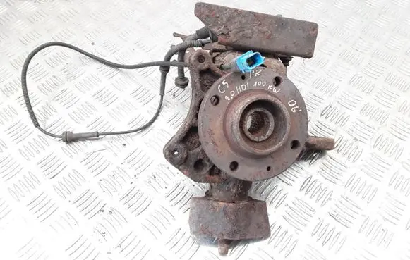 Citroen C5 Front wheel hub spindle knuckle