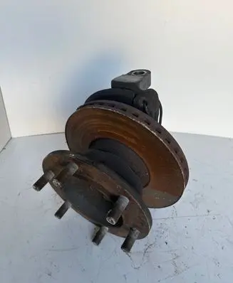 Iveco Daily 6th gen Front wheel hub spindle knuckle 5801341553 5801341551 504366658