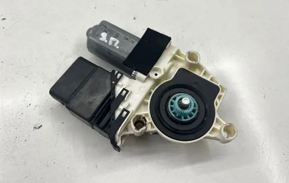 Seat Altea Rear door window regulator motor 3C0959704D 9959155040 S1501H006