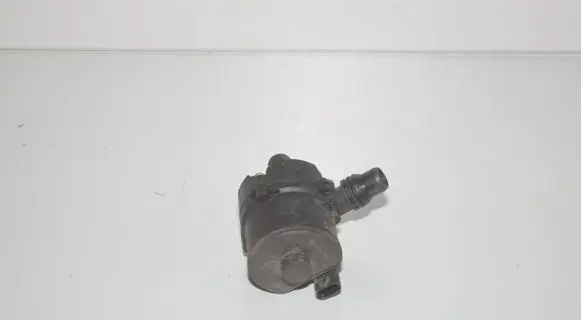 BMW 5 G30 G31 Electric auxiliary coolant/water pump 8623759 11518623759 8685262