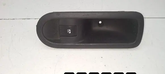Renault Megane II Electric window control switch 156015540