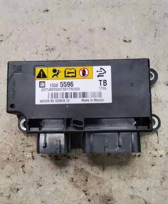 Opel Insignia A Airbag control unit/module 13505596