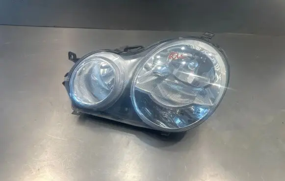 Volkswagen Polo Headlight/headlamp 6Q1941007M 0301190201