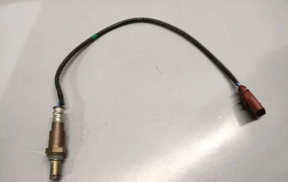 Skoda Kamiq Exhaust gas pressure sensor 200011E11 04E906262GF