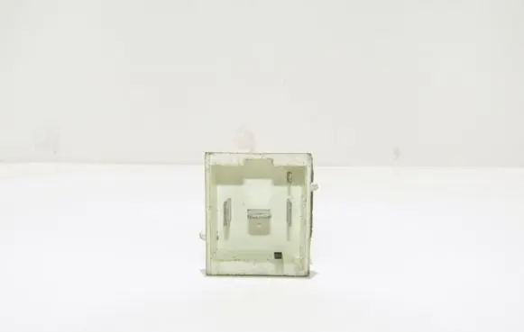 Volvo V70 Other relay 9459847