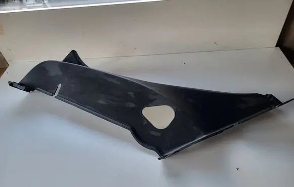 KIA Xceed Rear seat side bottom trim 
