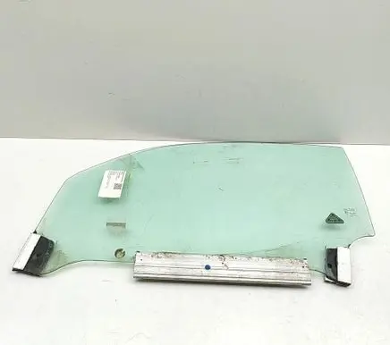 Jaguar XK8 - XKR Front door window/glass (coupe) GJA1001AG