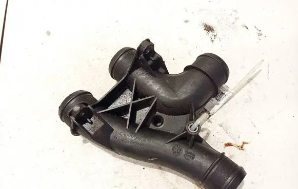 Intercooler hose/pipe