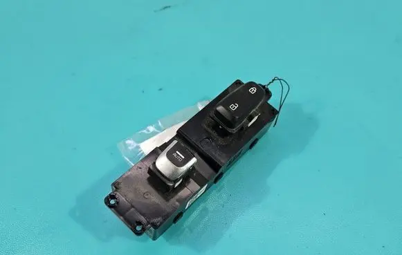 KIA Optima Electric window control switch 93575D443 IMPRK1574103