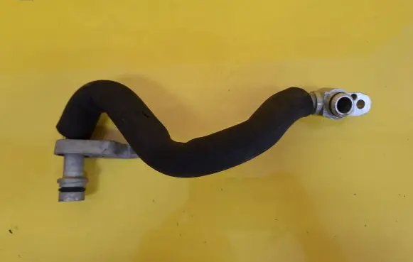 Subaru Legacy Air conditioning (A/C) pipe/hose