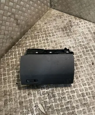 Mercedes-Benz E W212 Glove box 2126800391 A2126800391