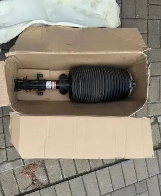 Mercedes-Benz V Class W447 Front shock absorber/damper