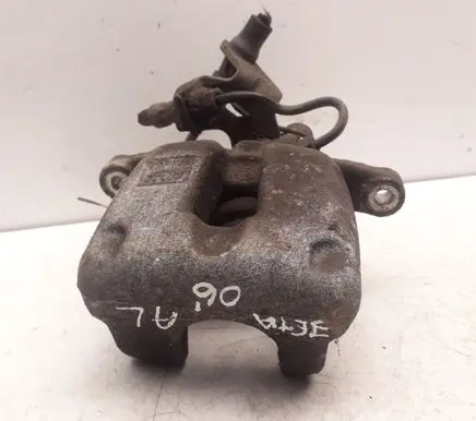 Volkswagen Jetta V Rear brake caliper