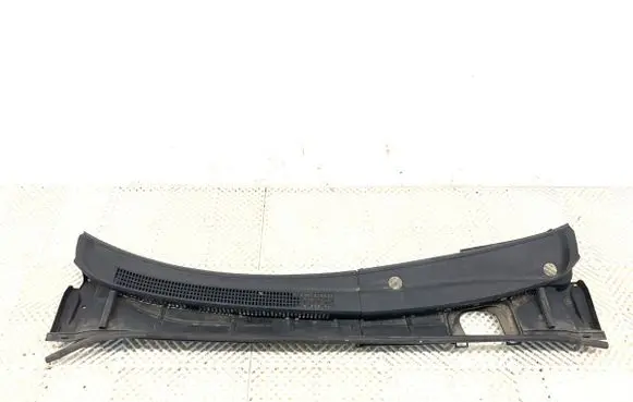 Toyota Avensis T270 Wiper trim 5570905090