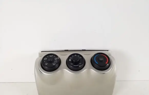 Toyota Urban Cruiser (XP110) Air conditioner control unit module 