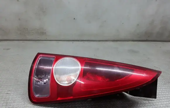 Rear/tail lights