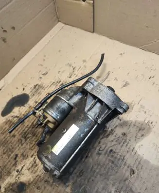 Citroen Berlingo Starter motor D7R27 0358HF