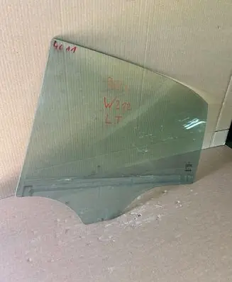 Mercedes-Benz E W212 Sliding door window/glass 