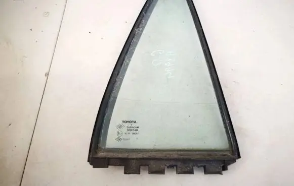 Rear vent window glass